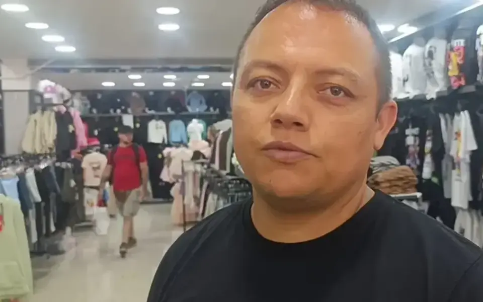 Manavgat'ta butik hırsızlığı şüphelisi iki turist otelde yakalandı