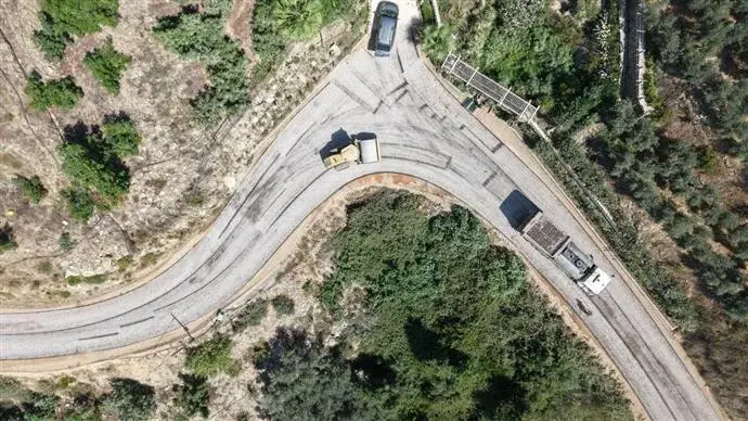 Yeşilöz’de 5 kilometrelik hatta sathi kaplama — Alanya Belediyesi kaynak görseli