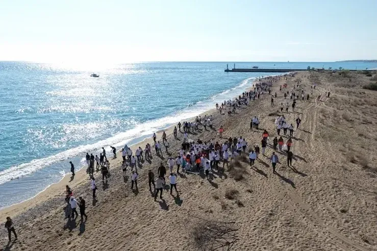 Dünya Temizlik Günü'nde Manavgat Ulualan sahilinde temizlik yapıldı