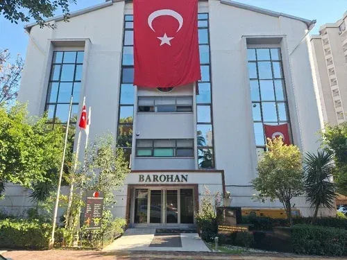 Antalya Barosu'ndan AYM önündeki polis ölümüne ilişkin açıklama