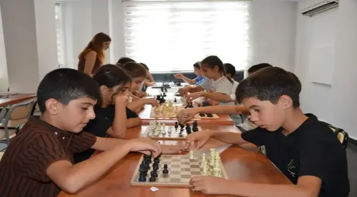 Alanya ATABEM’de ilk satranç turnuvası düzenlendi
