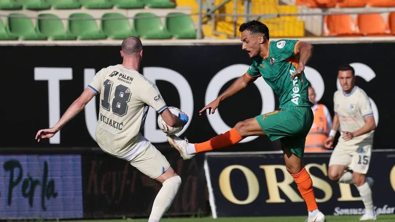 Corendon Alanyaspor, Erzurumspor FK karşısında bir puan aldı