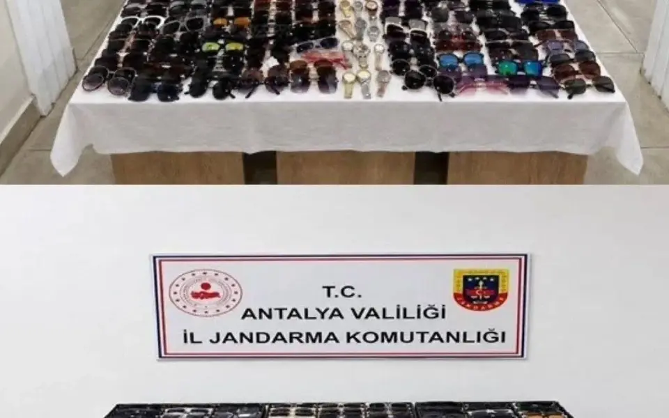 Konyaaltı ve Manavgat'ta kaçakçılık araması: 3 bin 940 gözlük ele geçirildi