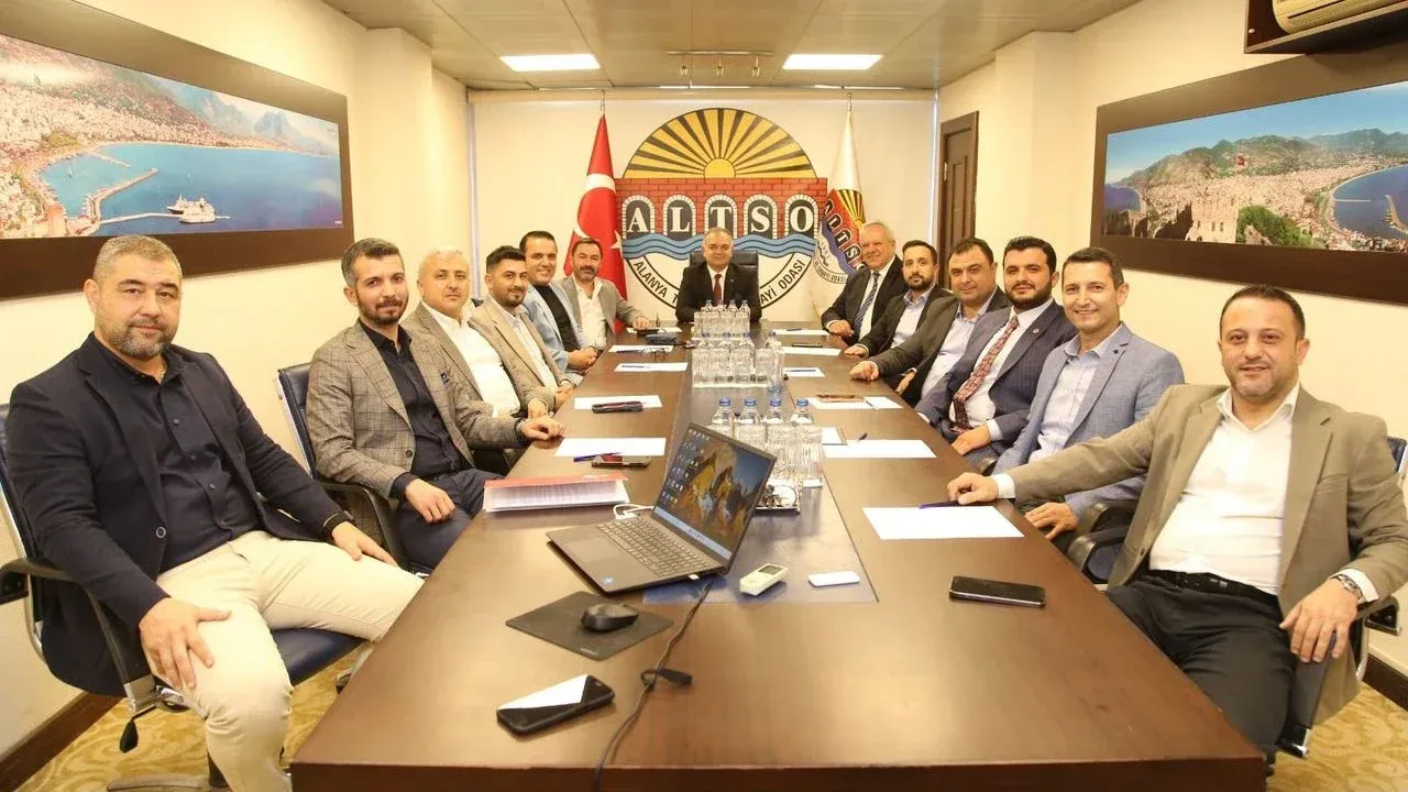 ALTSO’da başkan yardımcıları ile saymanlık görevine seçilenler açıklandı
