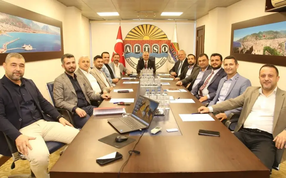ALTSO’da başkan yardımcıları ile saymanlık görevine seçilenler açıklandı